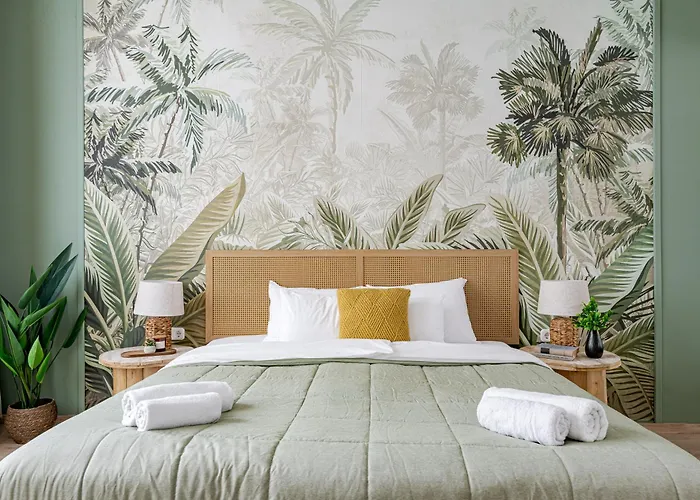 Daire Jungle Aesthetics Downtown Aircon And Garage Parking *