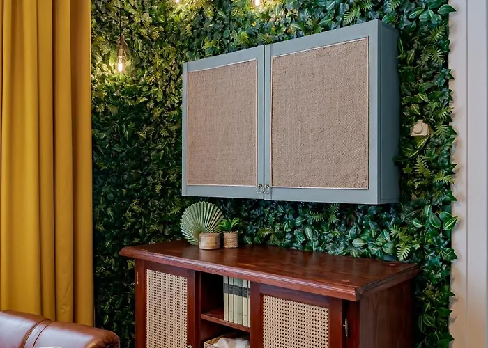 Daire Jungle Aesthetics Downtown Aircon And Garage Parking *