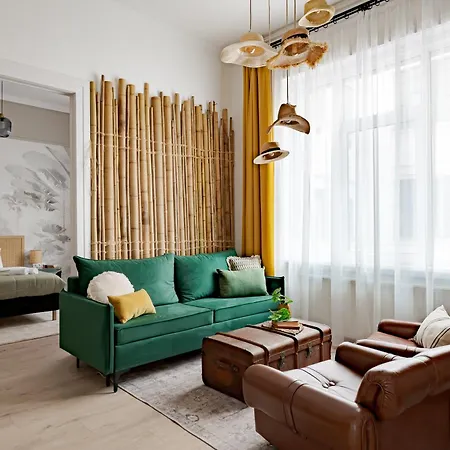 Appartamento Jungle Aesthetics Downtown Aircon And Garage Parking Budapest